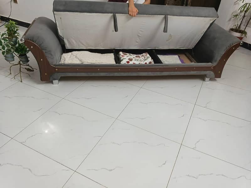 Sofa combed 3