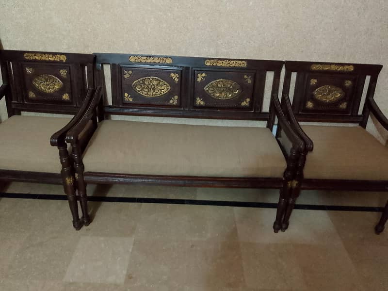 Chinioti sofa set with centre table 2