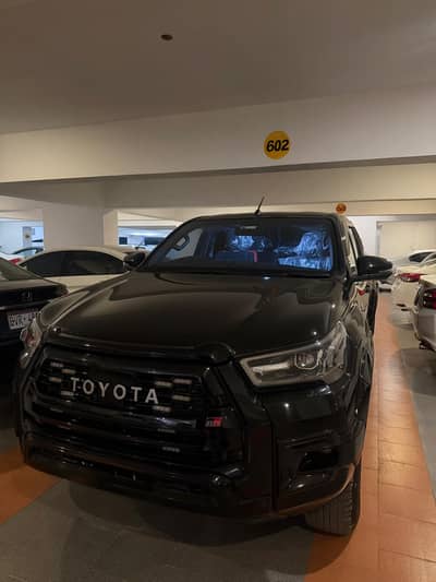 Toyota Rav4 2025
