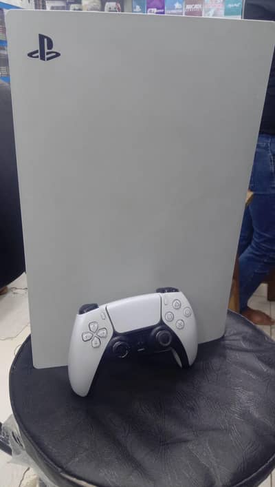 Ps5 Slim disc UK edition with original controller