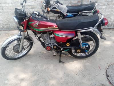 Honda CG 125 model 2013 for sale