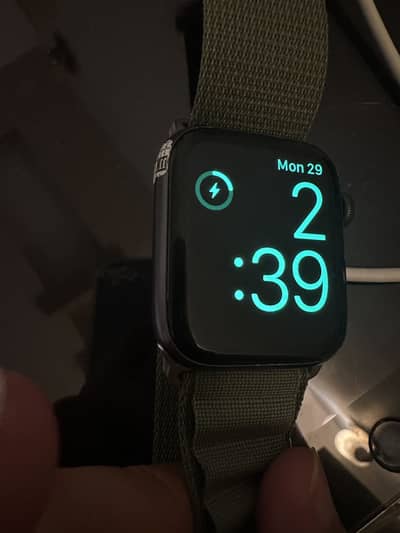 Apple Watch SE 44 mm 98% battery health Just like New
