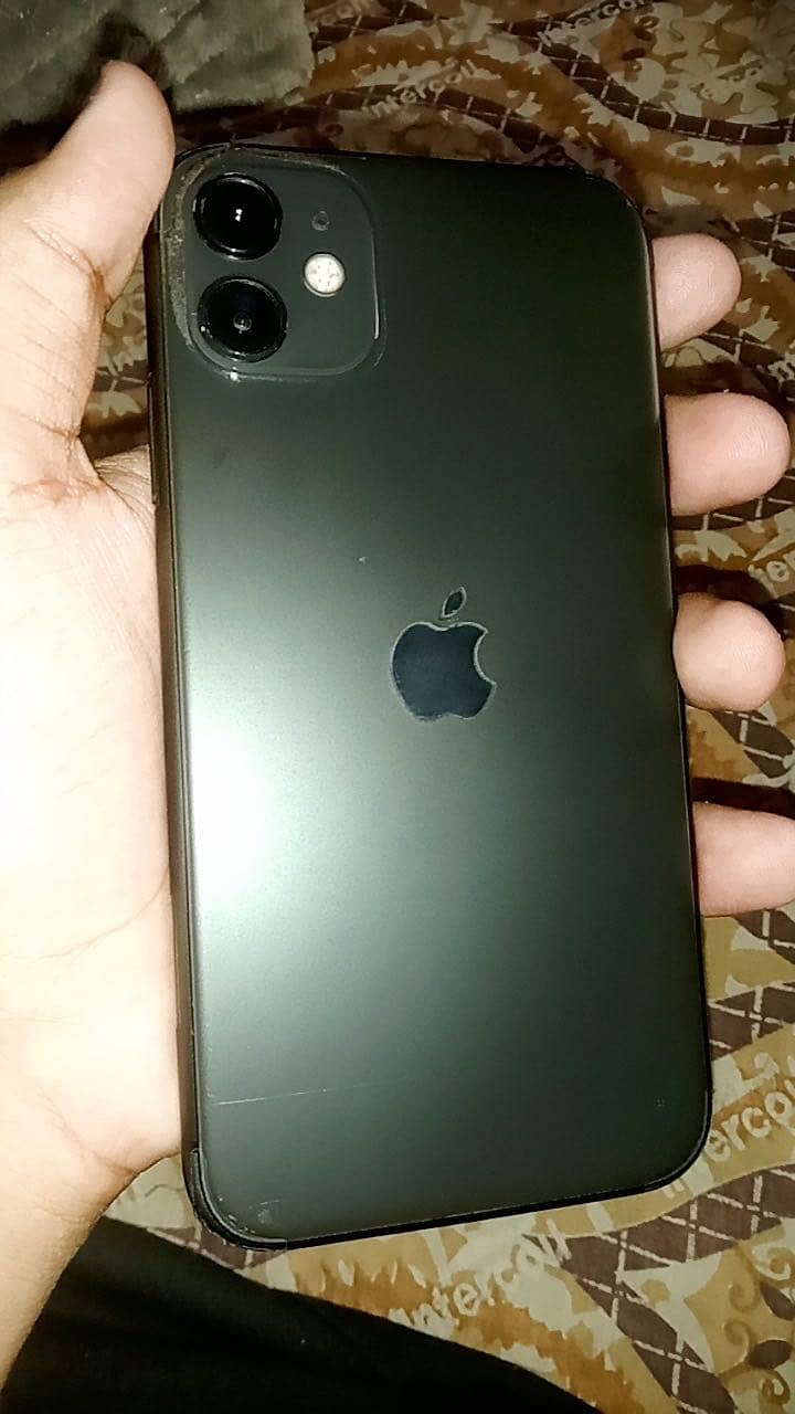 Apple iPhone 11 2