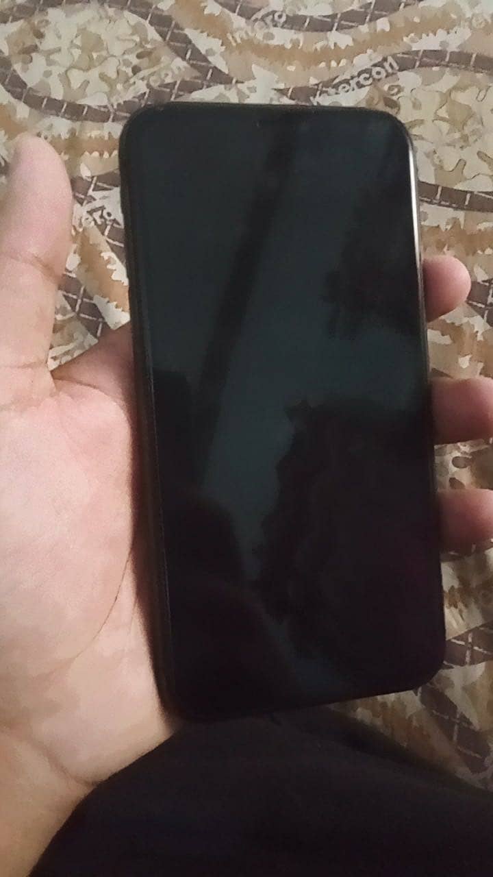 Apple iPhone 11 5