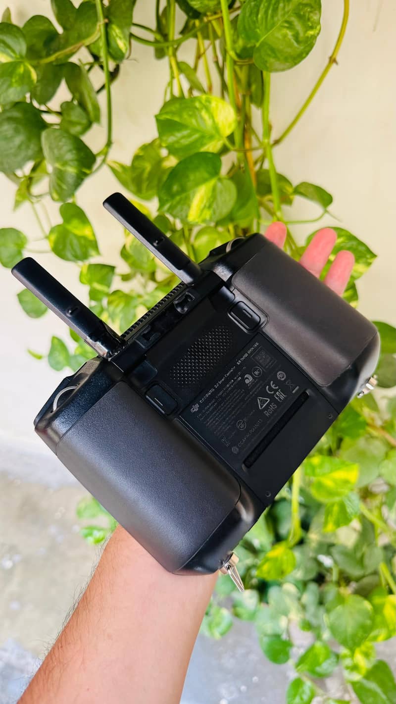 DJI RC Pro 0