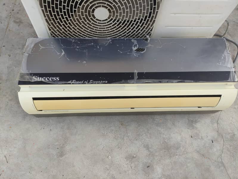 Success Split AC 6