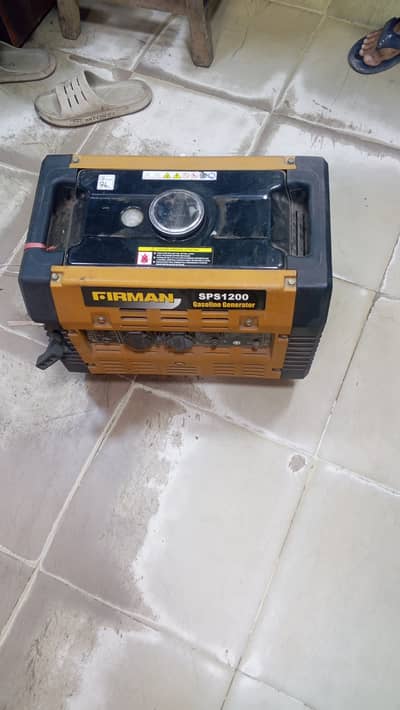 Few time used generator for urgent sale