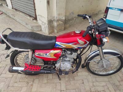 red colour 125
