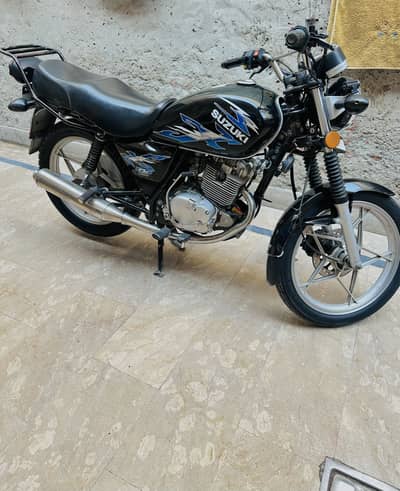 Suzuki 150 all ok engine ok boht smoth bike hy