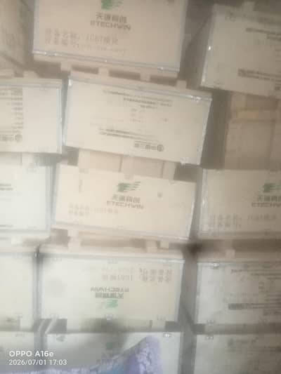 paking boxes