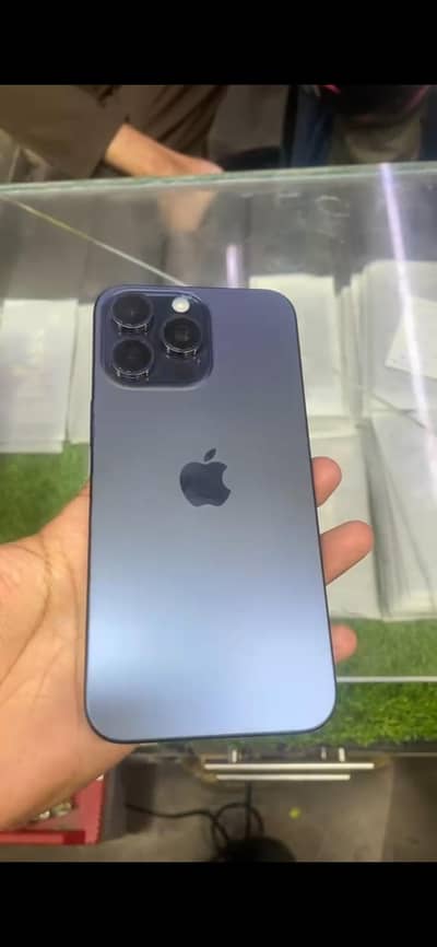 Apple iPhone 15 Pro Max
