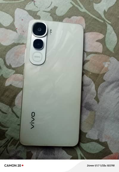 Vivo Y400