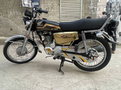 03156114531 watsap honda 125 self start golden