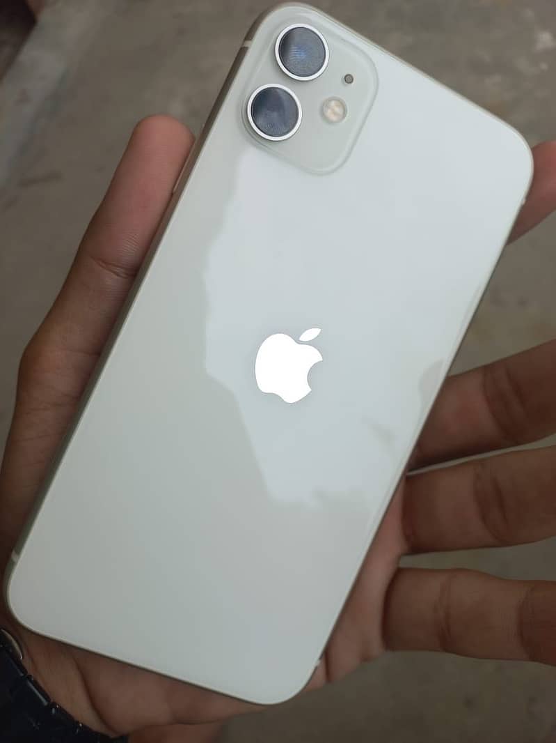 Apple iPhone 11 2