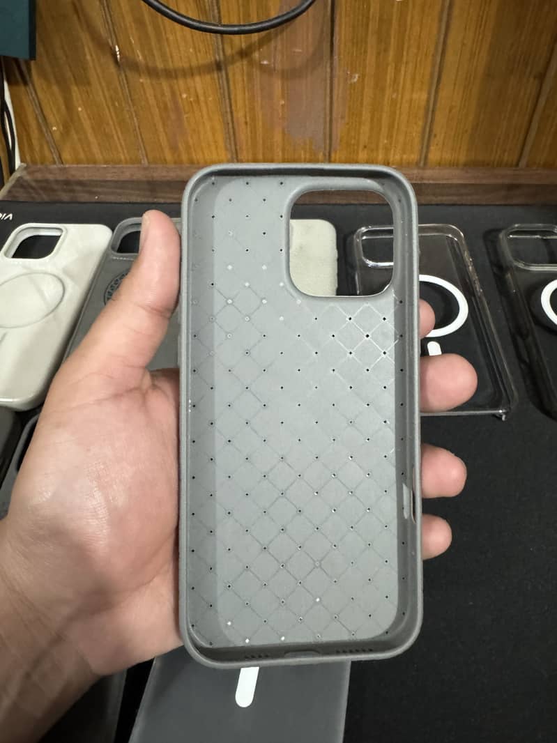 Iphone 16 pro max high quality case 9