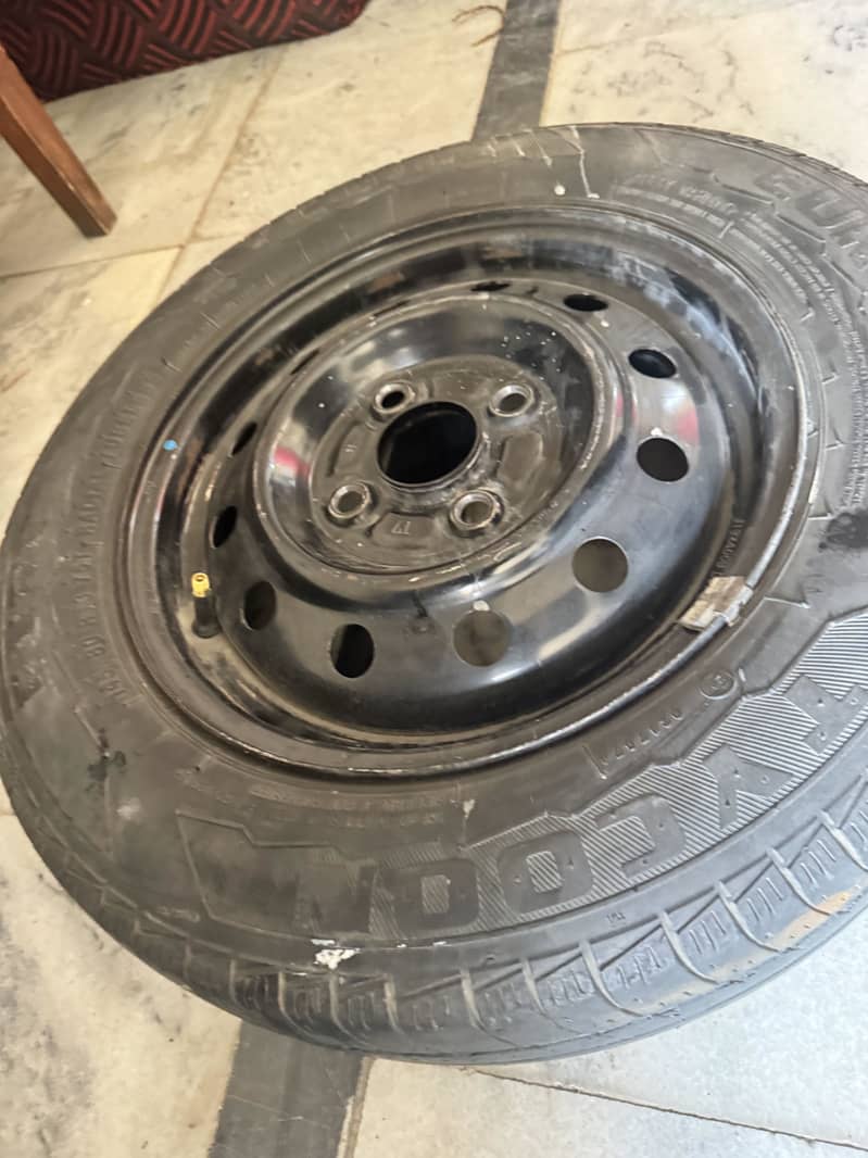 175/70R13 5