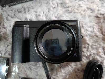 DIGITAL CAMERA 4K DC101