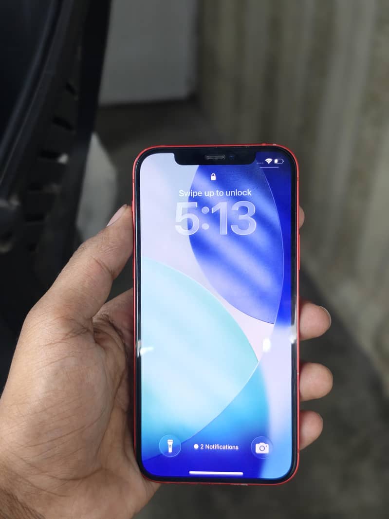 iPhone 12 4