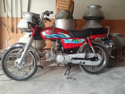 HONDA CD 70