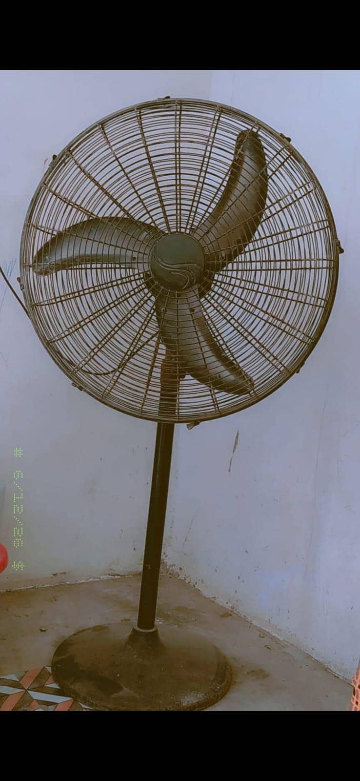 STAND FAN 0