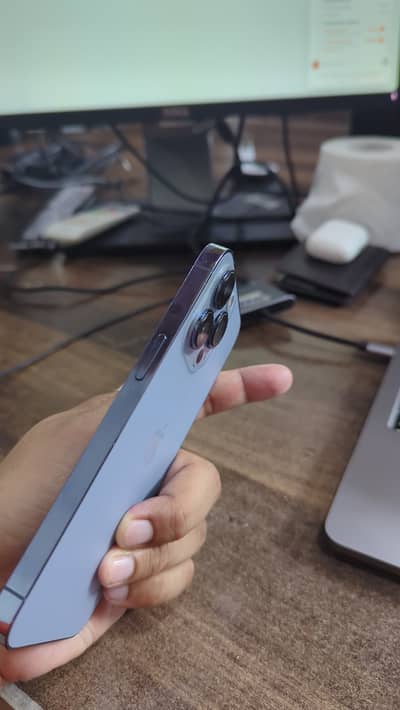 Apple iPhone 13 Pro | factory unlocked