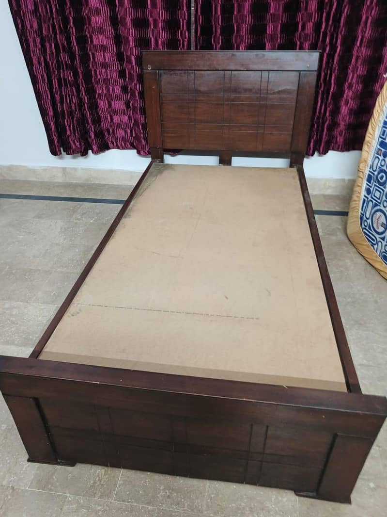 SINGLE BED 2