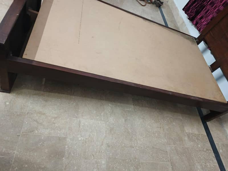 SINGLE BED 4