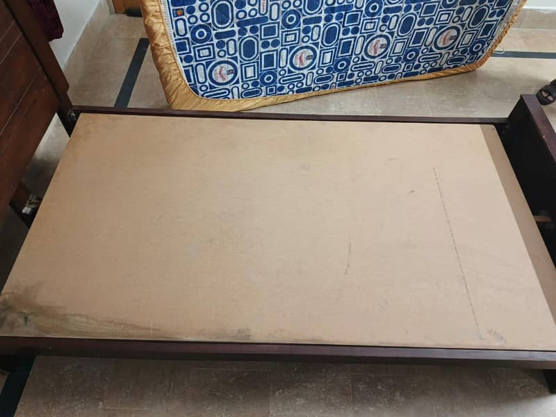 SINGLE BED 9