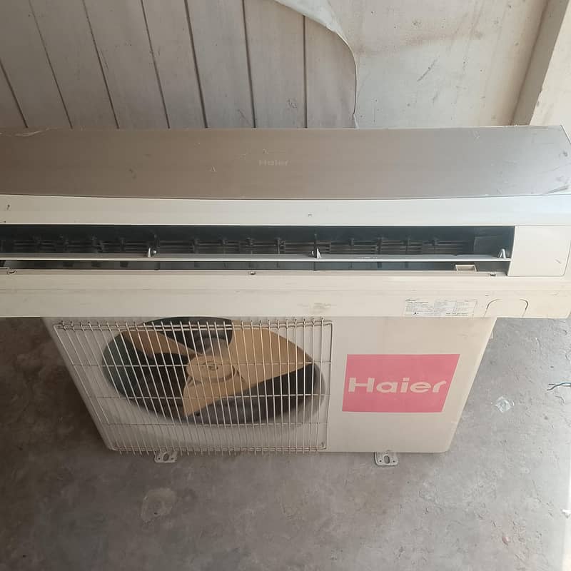 ہائیر 1.5 ٹن سادہ اے سی برائے فروخت – بہترین کنڈیشن 1