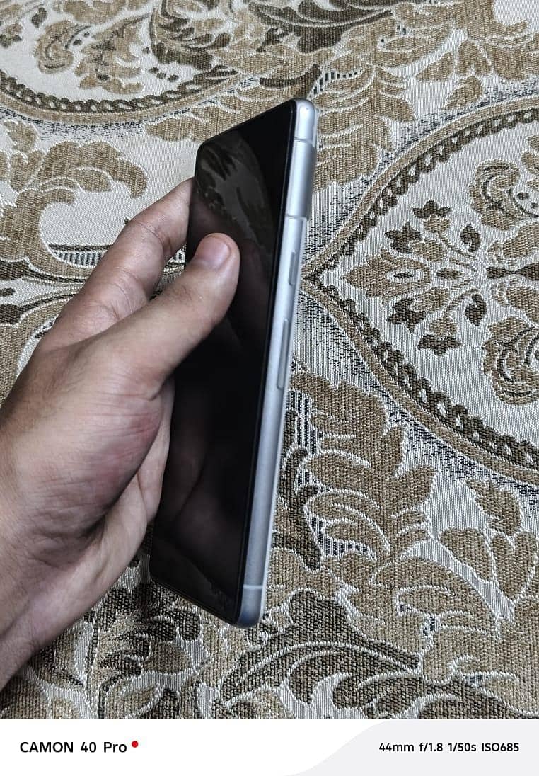 Google Pixel 7 3