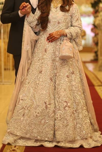 Luxury Bridal Dress for Sale – Walima Maxi in Excellent Condition