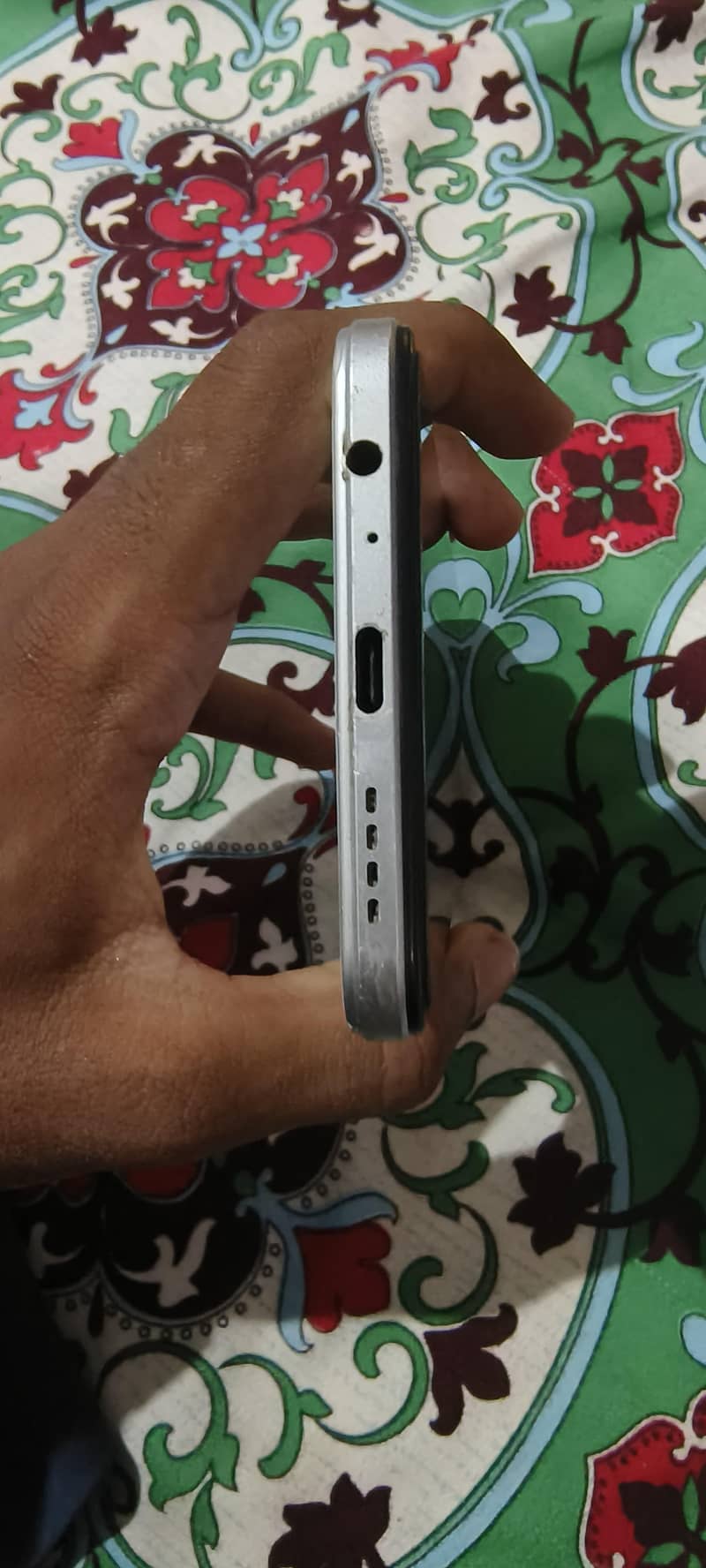 Infinix Note 11 1
