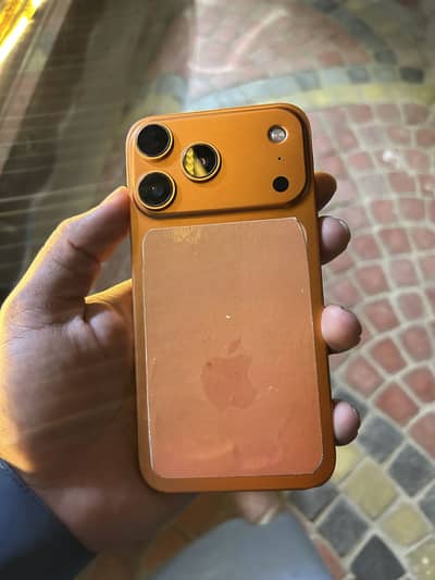 Apple iPhone XR converted to 17 pro