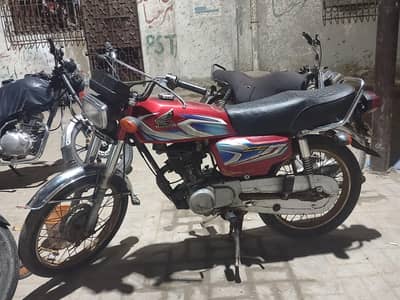 Honda cg125