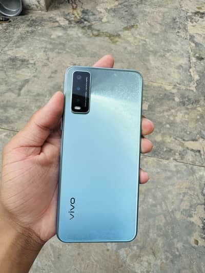 Vivo y20s 4gb 128gb contact no: 03428500699