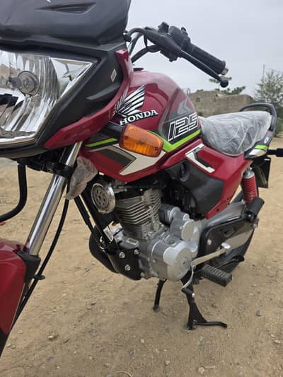 Honda CB 125F 2026 Model  Total Showroom Condition