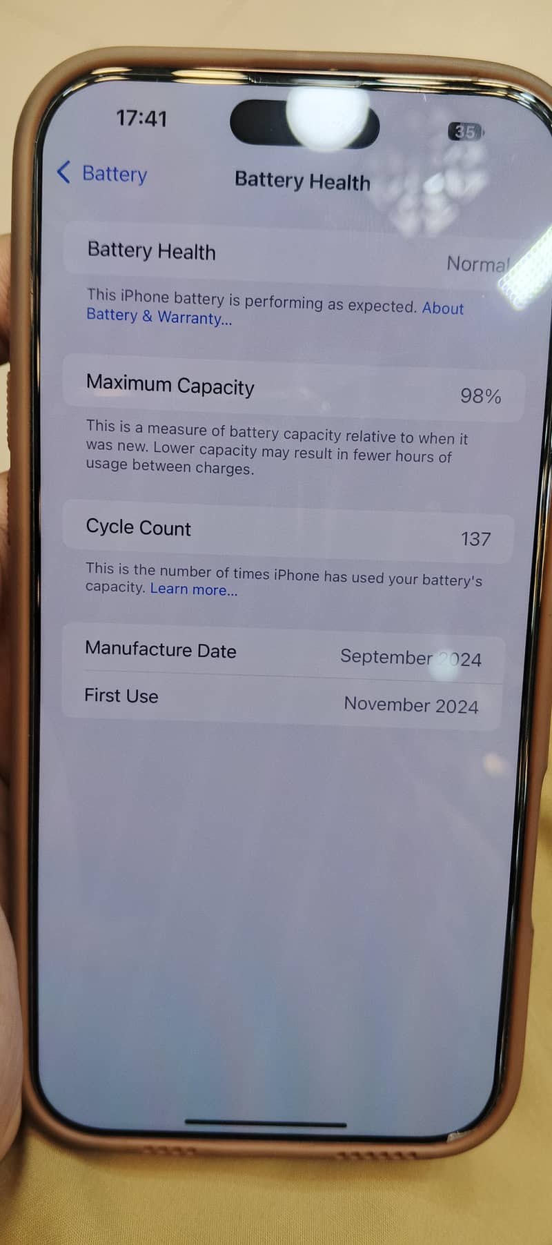 Apple iPhone 16 Pro Max 0