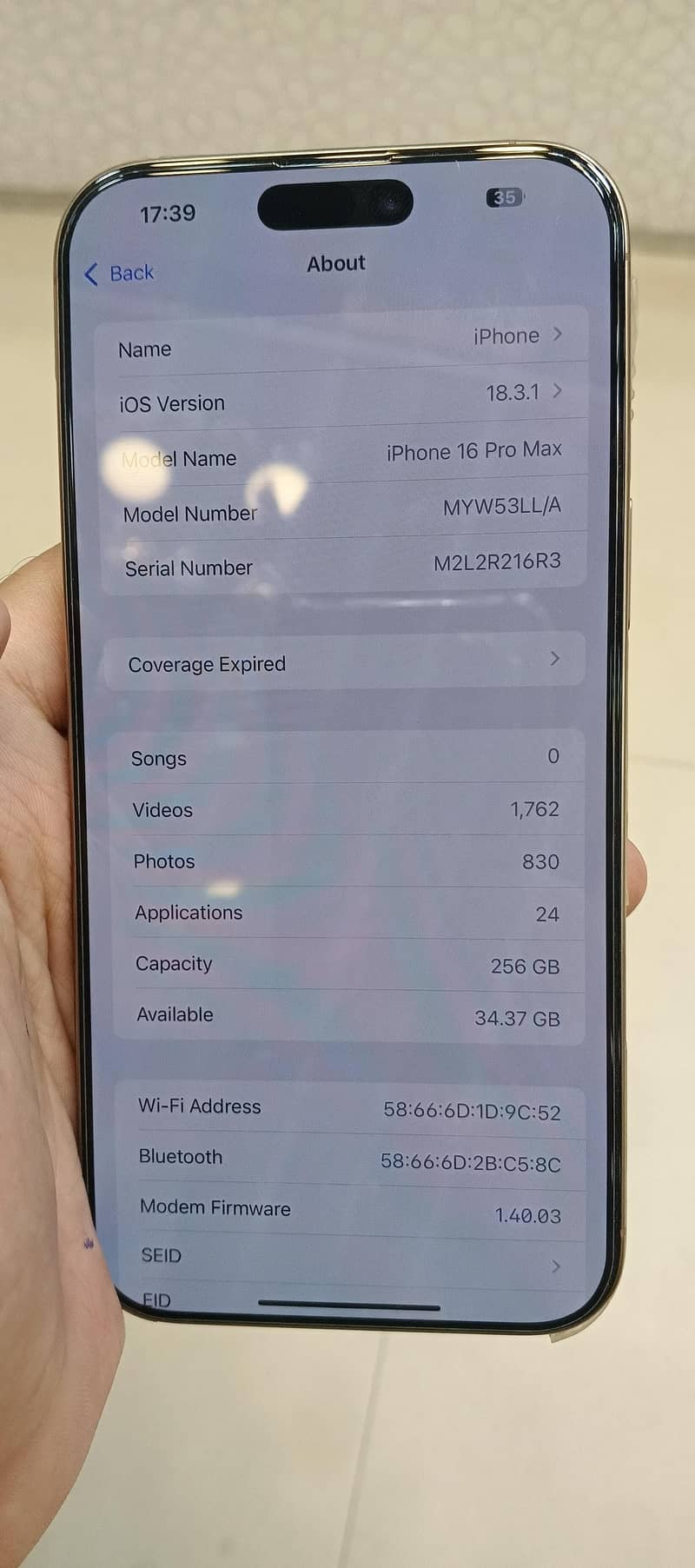 Apple iPhone 16 Pro Max 2
