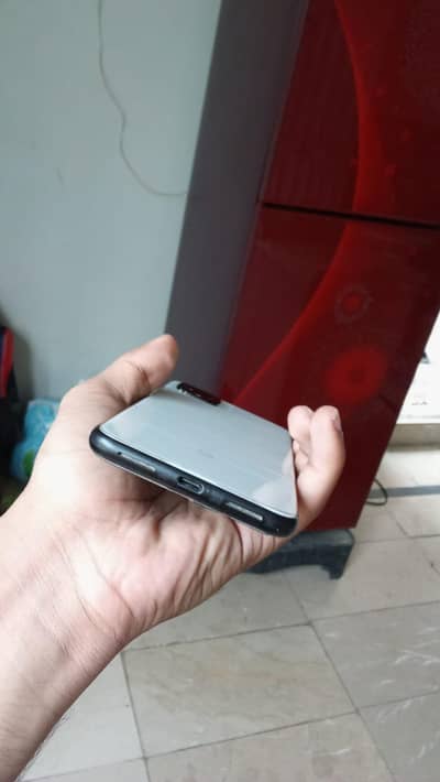 Google Pixel 4 XL approved protector tuta hua hai bs
