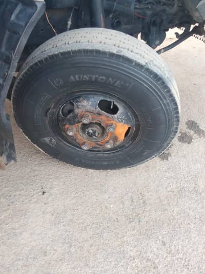13 foot lembhai 6 tyre new foji fram genuine