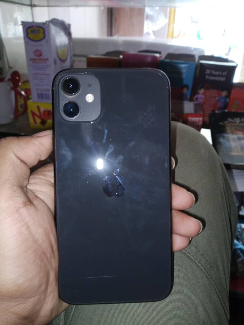 Apple iPhone 11 0