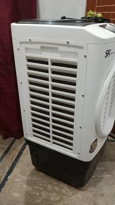 air cooler only 1 ND half year use