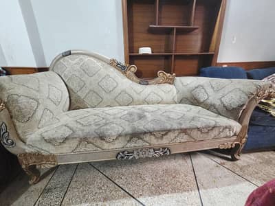Royal style sheesham wooden demand sofa exelent condition