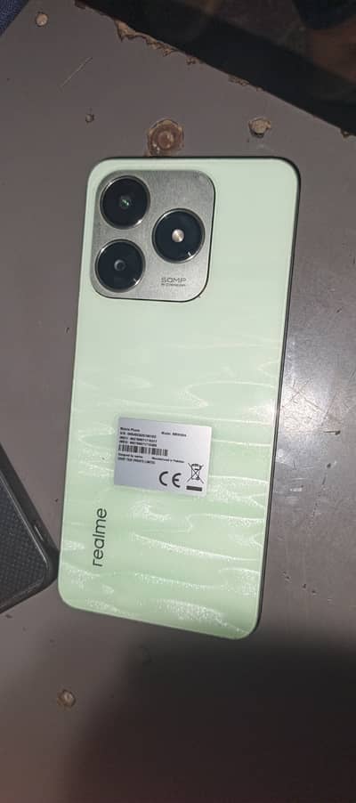 Realme C63