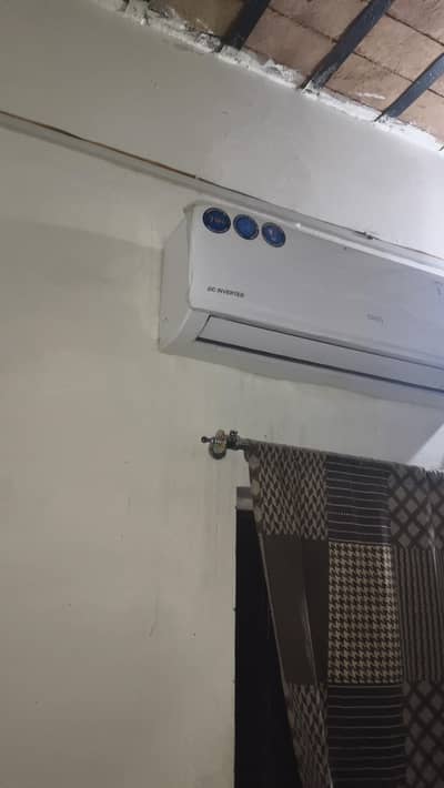 chiQ DC inverter ac chil Cooling 1.5 ton 8 sal warnty card hai