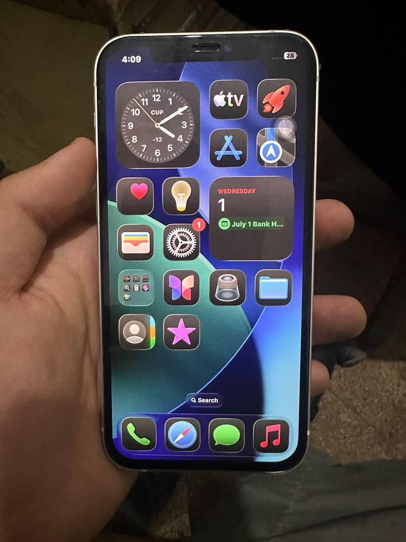 Apple iPhone 12 3