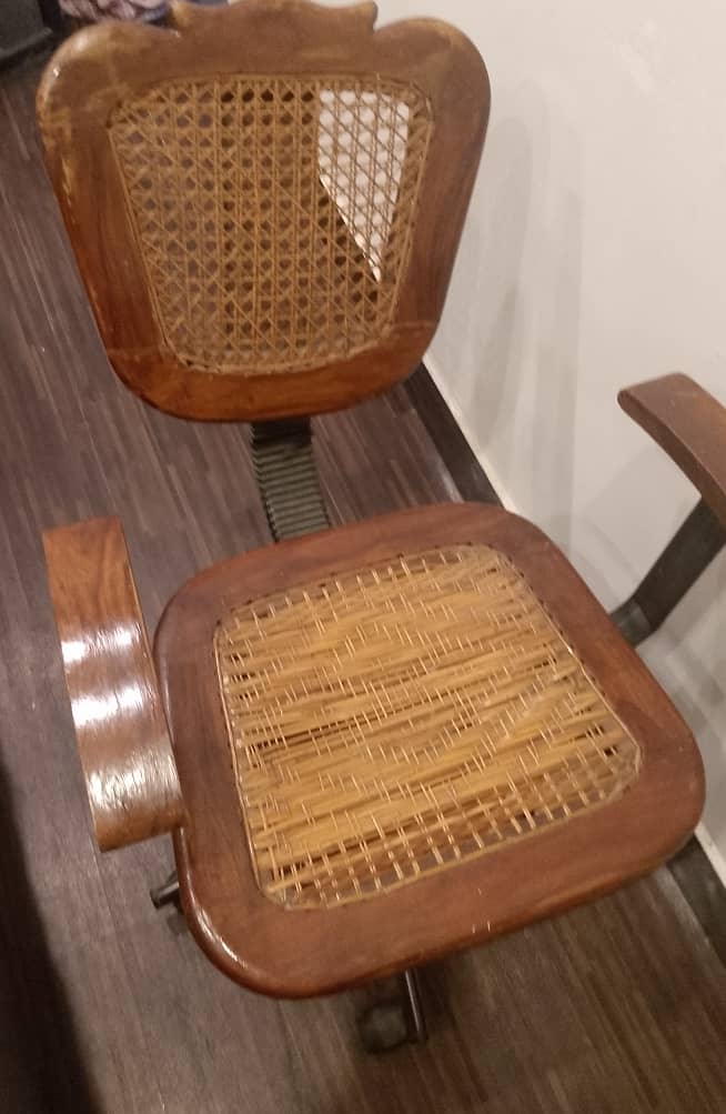 Work chair 0