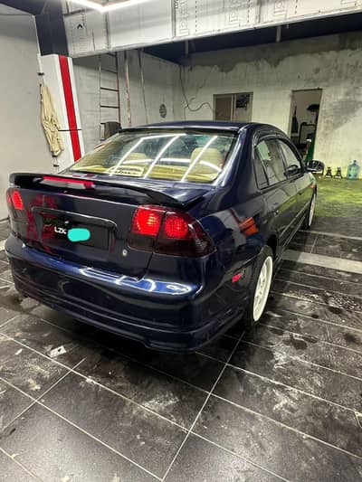 Honda Civic EXi 2004