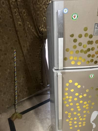 I’m selling home used with original compressor fridge monogram