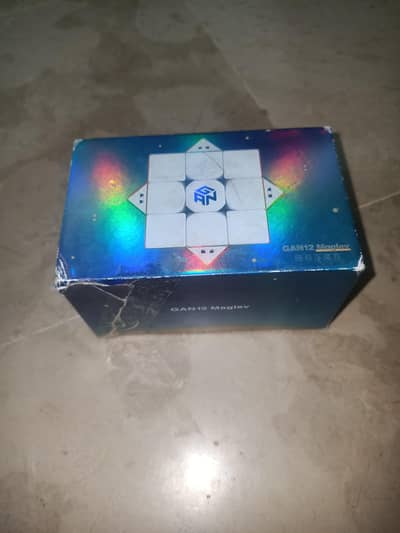 GAN 12 maglev very high quality Rubik's cube puzzle